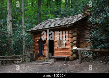 Native American Cherokee Oconaluftee Indian Village North Carolina in USA North America US daily life everyday lifestyle hi-res Stock Photo