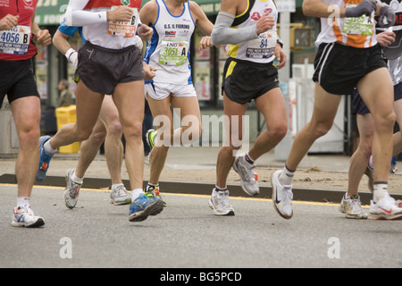 2009: NY Marathon, 4th Avenue, Brooklyn. Stock Photo