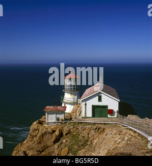 CALIFORNIA - Point Reyes Lighthouse overlooking the Pacific Ocean on Point Reyes in Point Reyes National Seashore. Stock Photo