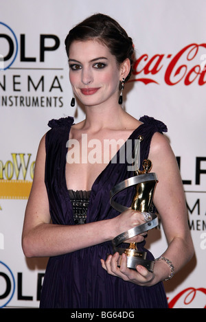 anne hathaway showest premi Parigi Hotel casinò las vegas nv