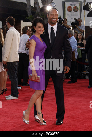 CARLA GUGINO DWAYNE JOHNSON GET SMART WORLD PREMIERE WESTWOOD LOS ANGELES USA 16 June 2008 Stock Photo