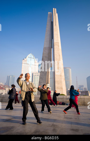 Morning Exercise in Huangpu Park, Shanghai, China Stock Photo