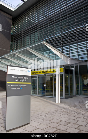 Manchester Royal Eye Hospital, new building, Manchester, UK. ( Major health PFI scheme) Stock Photo