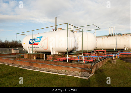 Propane and Butane bulk storage tanks with fire deluge system Stock ...