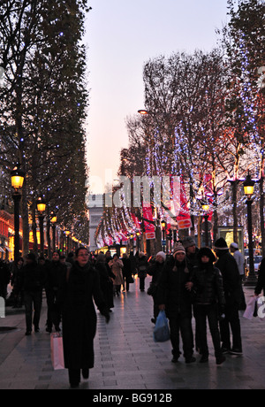 Paris, France, 'Christmas Lighting' 'Power Saving' on 'Champs Elysees' at Night 'Arc de Triomphe' 'Street Scene' Christmas Stock Photo