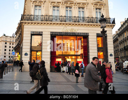 Paris, France, People Shopping, French Luxury Fashion Shop,  Cartier, Store Window, Avenue Champs Elysees Stock Photo