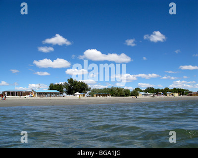 on the beach in Puerto Madryn, bars and restaurants on the beach Stock Photo