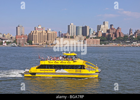water taxi in front of Skyline of Brooklyn, New York City, United States Stock Photo
