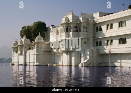 India Rajasthan Udaipur Lake Palace Stock Photo