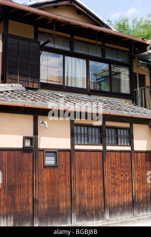Traditional Japanese house in a Kyoto Stock Photo - Alamy