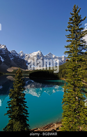 Moraine Lake, Banff National Park, Alberta, Canada Stock Photo