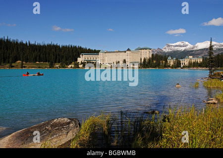 Hotel Fairmont Chateau, Lake Louise, Banff National Park, Alberta, Canada Stock Photo