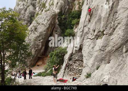 Climbers in Velika Paklenica Canyon, Paklenica National Park, Velebit Mountains, Dalmatia, Croatia, Europe Stock Photo