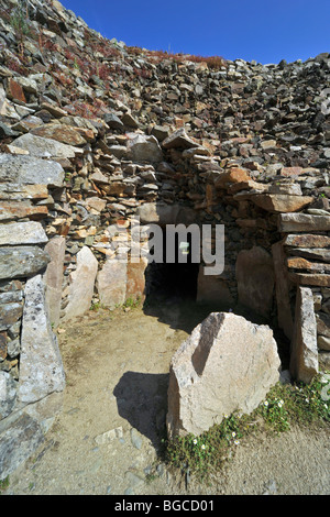 Cairn of Barnenez / Barnenez Tumulus / Mound, a Neolithic monument near Plouezoc'h, Finistère, Brittany, France Stock Photo