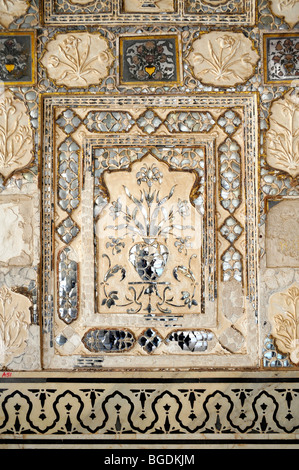Mirror ornaments on the Hall of Victory, Jai Mandir, Fort of Amber, Amber, near Jaipur, Rajasthan, North India, India, South As Stock Photo