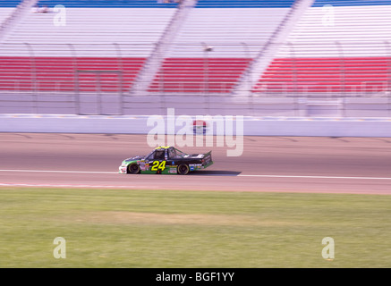 Driver David Starr for the number 24 Zachry/Harris Trucking team qualifies. Stock Photo