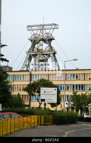 Mine head headgear / lift cage winding gear tower at the Piast coal Mine. Near Tychy, Sciernie, & Katowice. Silesia, Poland. Stock Photo