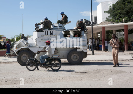 Street scenes showing UN soldiers in Gonaives, Artibonite Department, Haiti Stock Photo