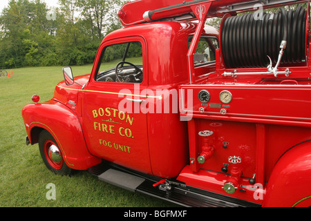 Truck- 1950 GMC Young 150 Mini Fire Truck Stock Photo