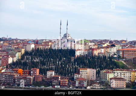 A view over Sutluce, Istanbul mosque from Eyup cemetery, Istanbul, Turkey Stock Photo