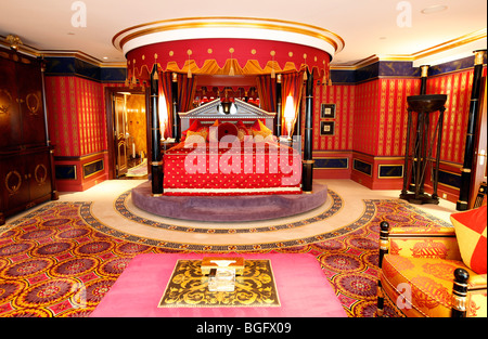 presidential suite, deluxe suite, sleeping room in the Burj Al Arab, Dubai, united Arabian emirates Stock Photo