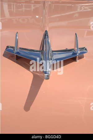 55 Chevy Bel Air Convertible, jet plane bonnet mascot Stock Photo