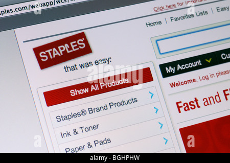 Staples office supply store website Stock Photo