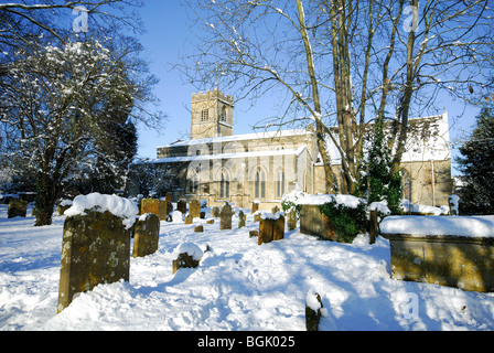 OXFORDSHIRE, UK. A winter view of St. Leonard's church in Eynsham near Witney. Stock Photo
