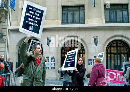 Paris, FRANCE - Group AIDS Activists of Act Up-Paris Demonstrate LGBT Against Homophobia discrimination  Picketing with Protest Signs on Street, Civil Rights protest march, aids activism, act up poster Stock Photo