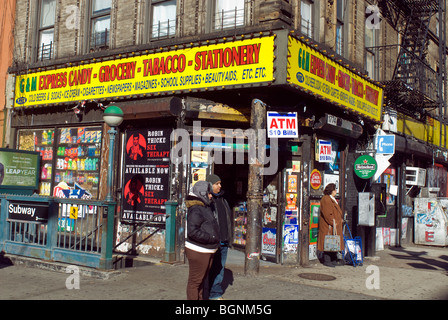 Spanish Harlem さま専用 オーダー Spanish harlem new york city stores hi-res stock photography