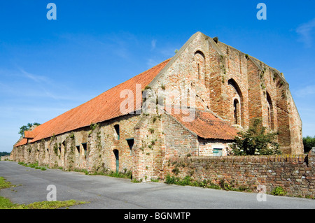 Old barn of the abbey farm Ten Bogaerde, Koksijde, West Flanfders, Belgium Stock Photo