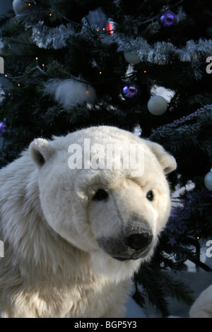 Standing Christmas Polar Bear Statue Standing Christmas Polar Bear Statue :  Behind the Fence Statues Gallery, Behind the Fence Statues Gallery