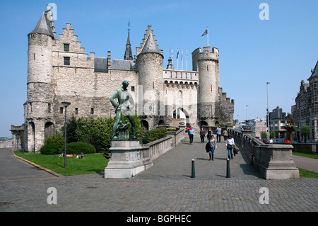 Tourists at the medieval castle Het Steen in Antwerp, Belgium Stock Photo