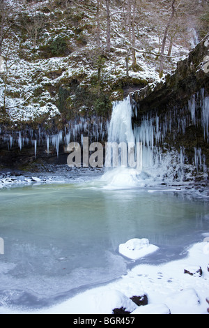 Frozen Sgwd Gwladys, (Lady Falls) Waterfall, the River Pyrddin, Pontneddfechan, Neath Valley, South Wales, UK Stock Photo