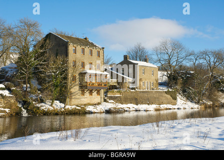 Houses overlooking the River Wharfe near Grassington, Yorkshire Dales National Park, England UK Stock Photo