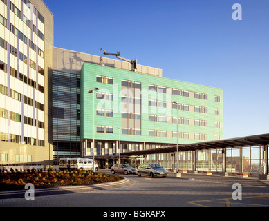 THE BEXLEY WING ST JAMES'S UNIVERSITY HOSPITAL, LEEDS, UNITED KINGDOM, ANSHEN + ALLEN Stock Photo