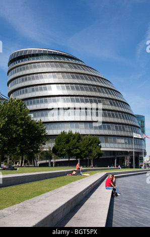 City Hall on the Southbank of the Thames, London Stock Photo