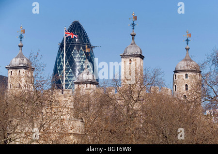 30 ST MARYS AXE THE GHERKIN SWISS RE, LONDON, UNITED KINGDOM, FOSTER AND PARTNERS Stock Photo