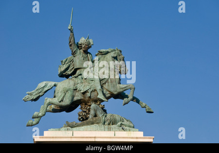 Statue of Vercingetorix, Place de Jaude square, Clermont-Ferrand ...