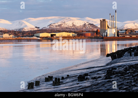 The United Glass Limited Glass Works in Alloa, Clackmannanshire, Scotland, UK. Stock Photo