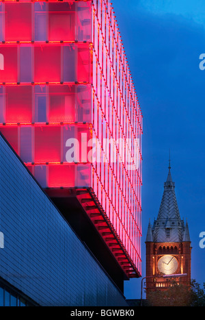 UNIVERSITY OF LIVERPOOL FACULTY OF ENGINEERING, LIVERPOOL, UNITED KINGDOM, SHEPPARD ROBSON Stock Photo