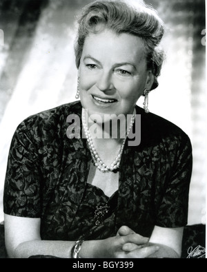 GRACIE FIELDS (1898-1979) English variety artist and singer affectionately known as 'Our Gracie' Stock Photo