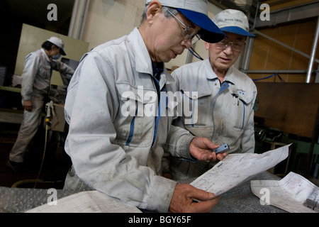 Elderly workers in Japanese industry, Japan Stock Photo - Alamy