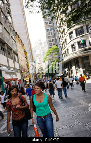 Shopping district, Street scene, rua direita, Sao Paulo, Brazil Stock Photo
