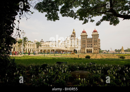 Looking towards the Amba Vilas Palace in Mysore, India. Stock Photo