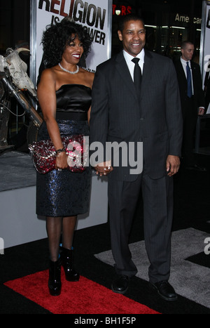 PAULETTA WASHINGTON  DENZEL WA ACTOR AND WIFE HOLLYWOOD  LOS ANGELES  CA  USA 11/01/2010 Stock Photo