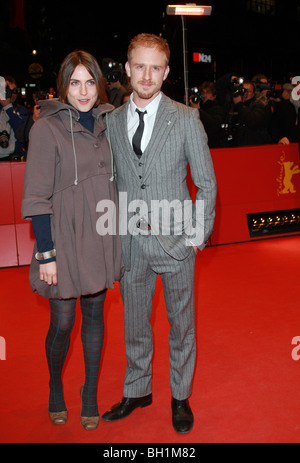 BEN FOSTER & WIFE ACTOR BERLINALE PALAST POTSDAMER PLATZ BERLIN Stock
