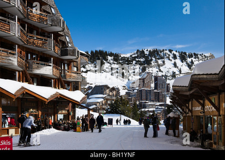 La Falaise area of Avoriaz, Portes du Soleil Ski Region, Haute Savoie ...