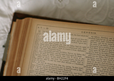 Close up of old Holy Bible book Stock Photo - Alamy