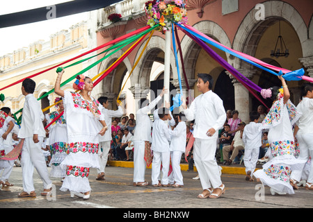 The Jarana is the typical dance of Yucatan, with its origins in a blend of ancient indigenous, mestizo and Spanish  dances. Stock Photo